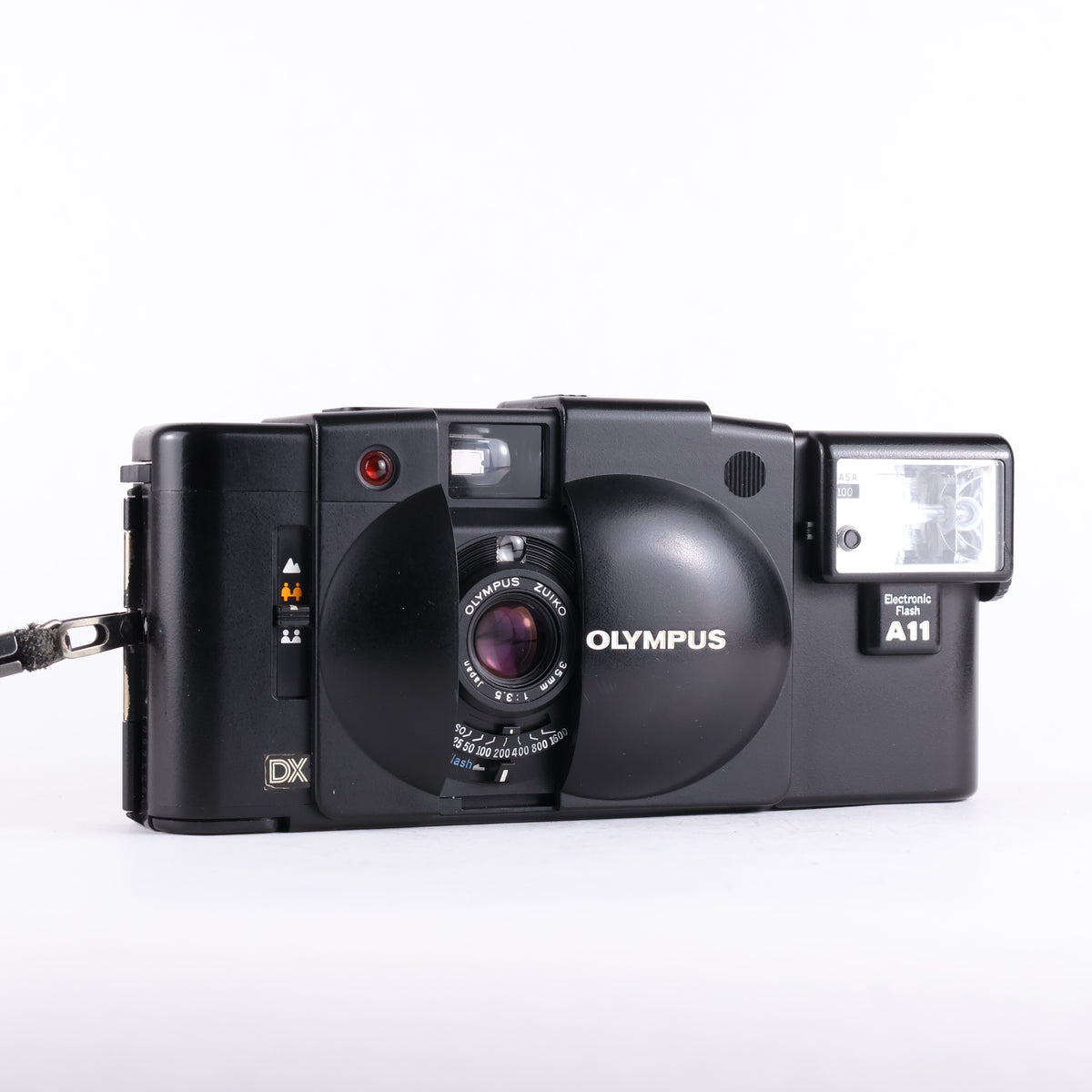 Olympus XA3 & A11 Flash