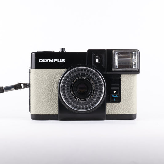 Olympus Pen EF - Light Sage