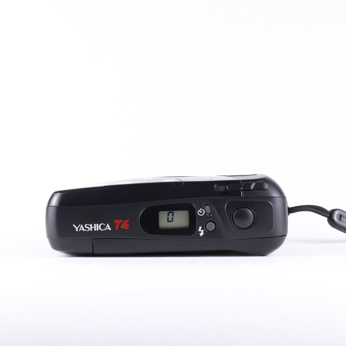 Yashica T4