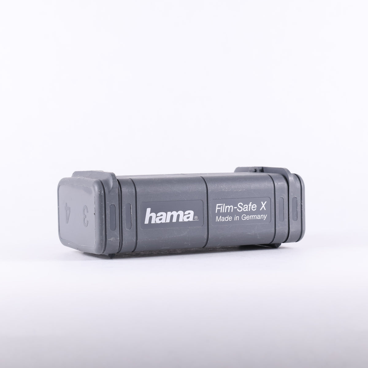 Hama Film-Safe X-Ray Proof Case