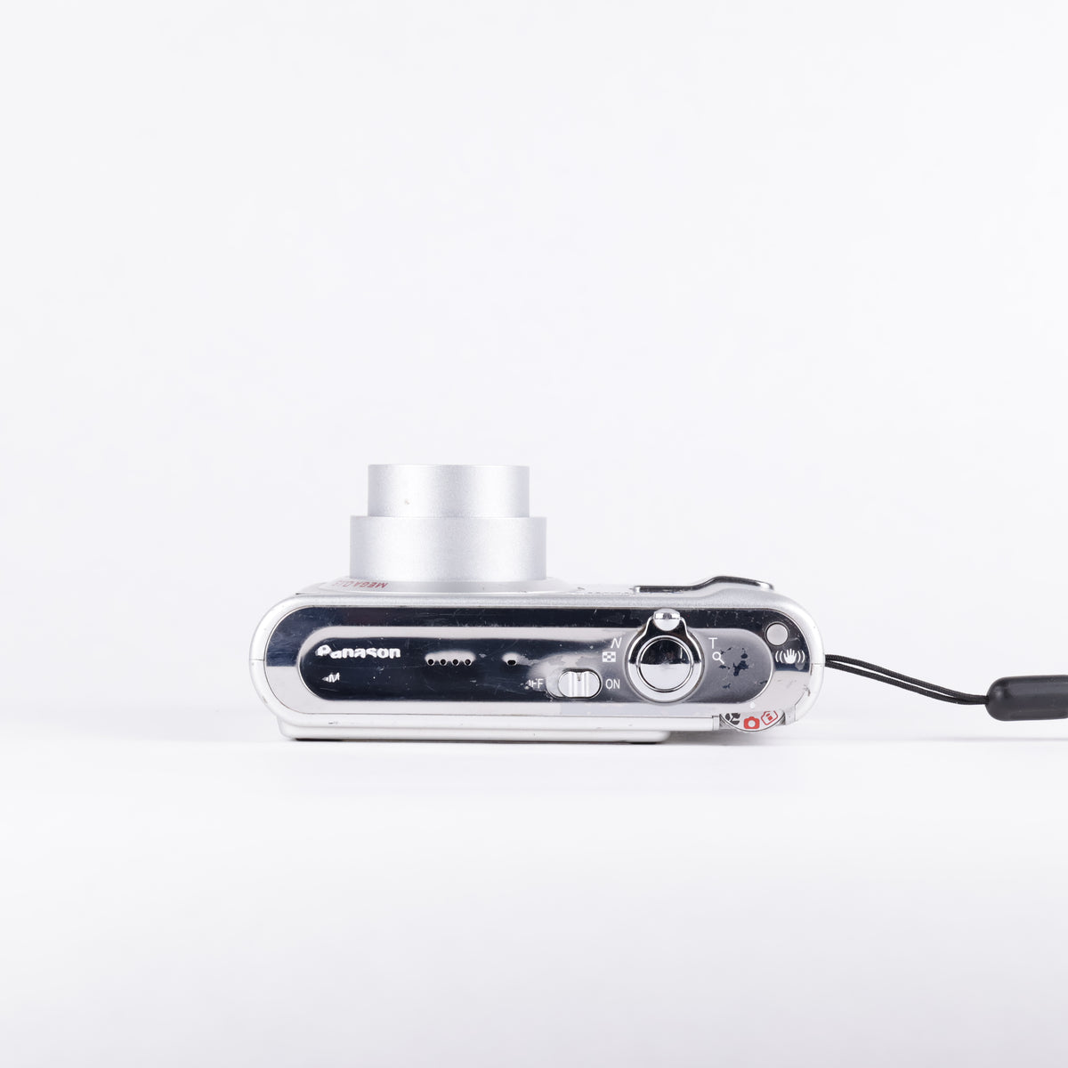 Panasonic LUMIX DMC-FX12 - Silver