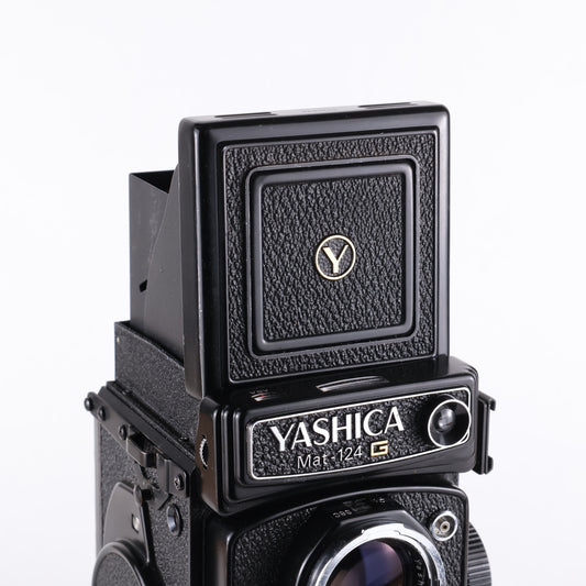 Yashica Mat 124G