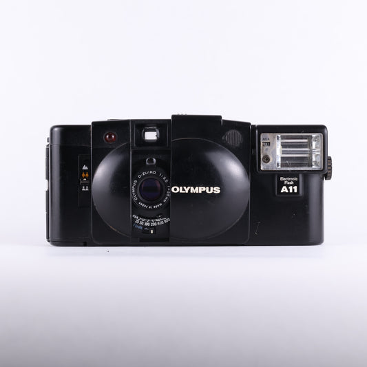 Olympus XA2 & A11 Flash