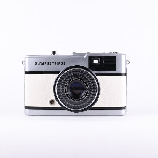 Olympus Trip 35 - White