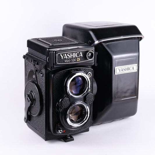 Yashica Mat 124G
