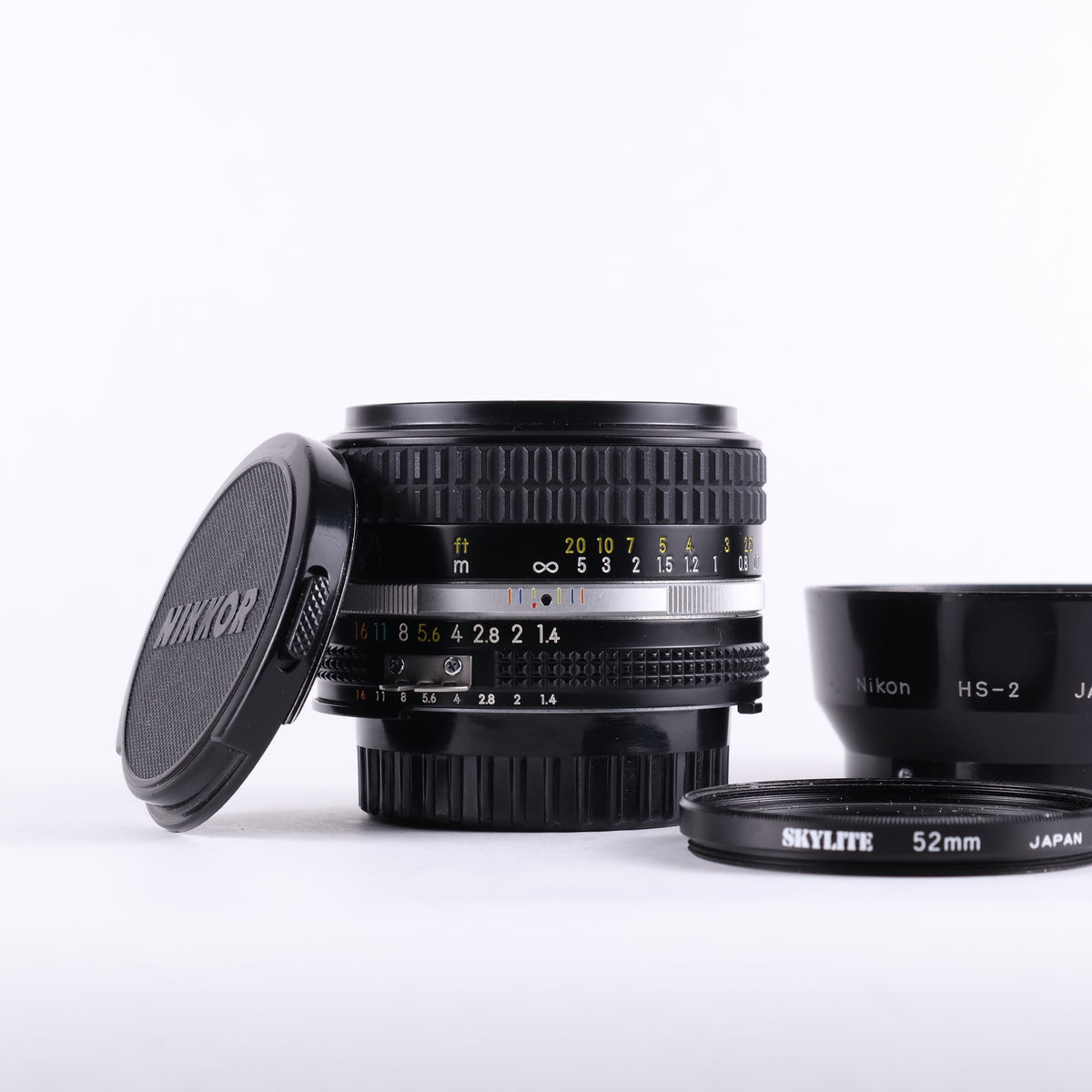 Nikon F 50mm f/1.4 AiS