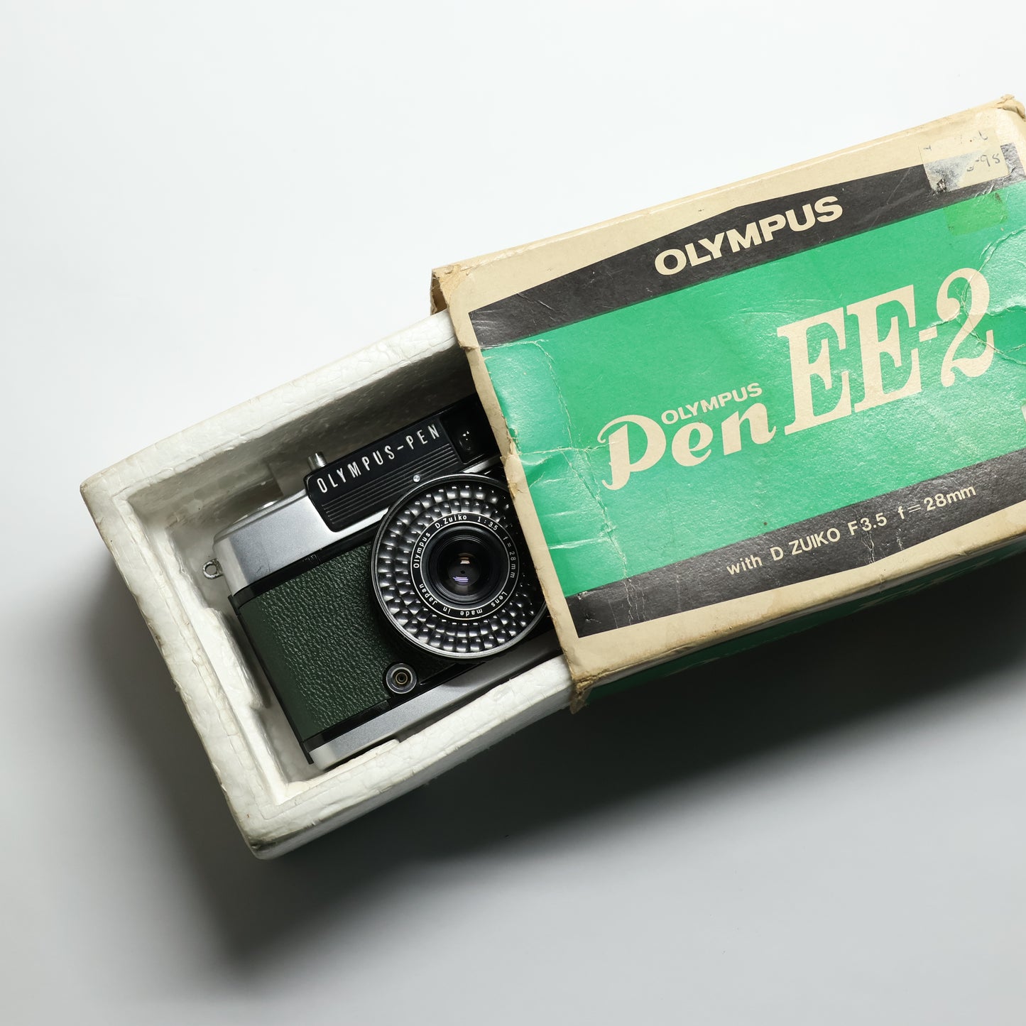 Olympus Pen EE-2 - British Racing Green