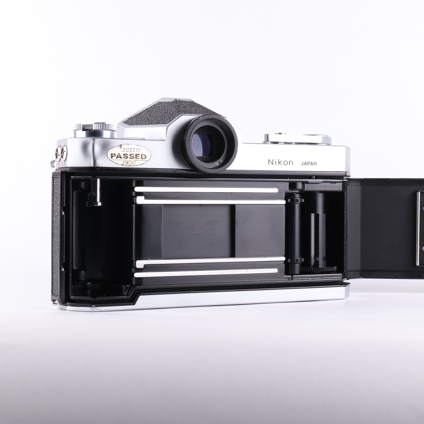 Nikkormat FTN with 50mm f/1.4