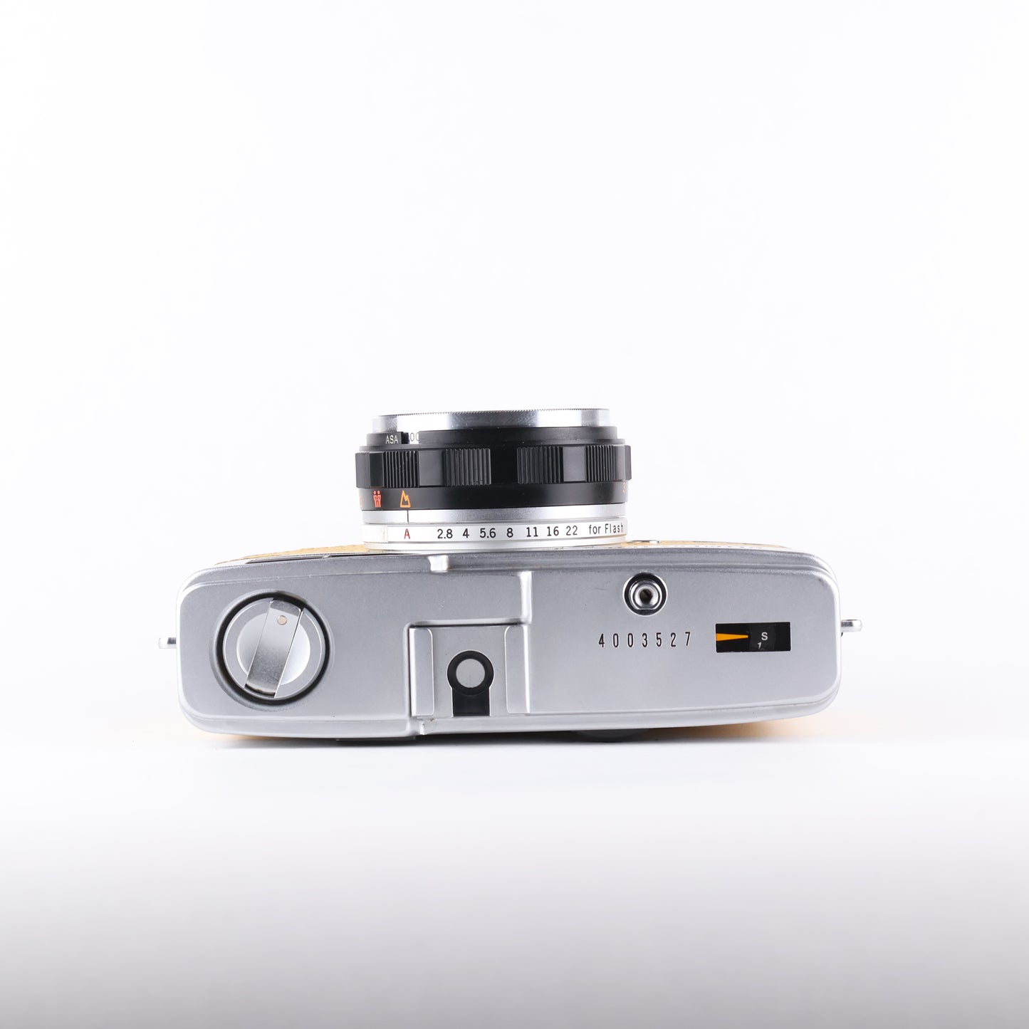 Olympus Trip 35 - Pastel Yellow