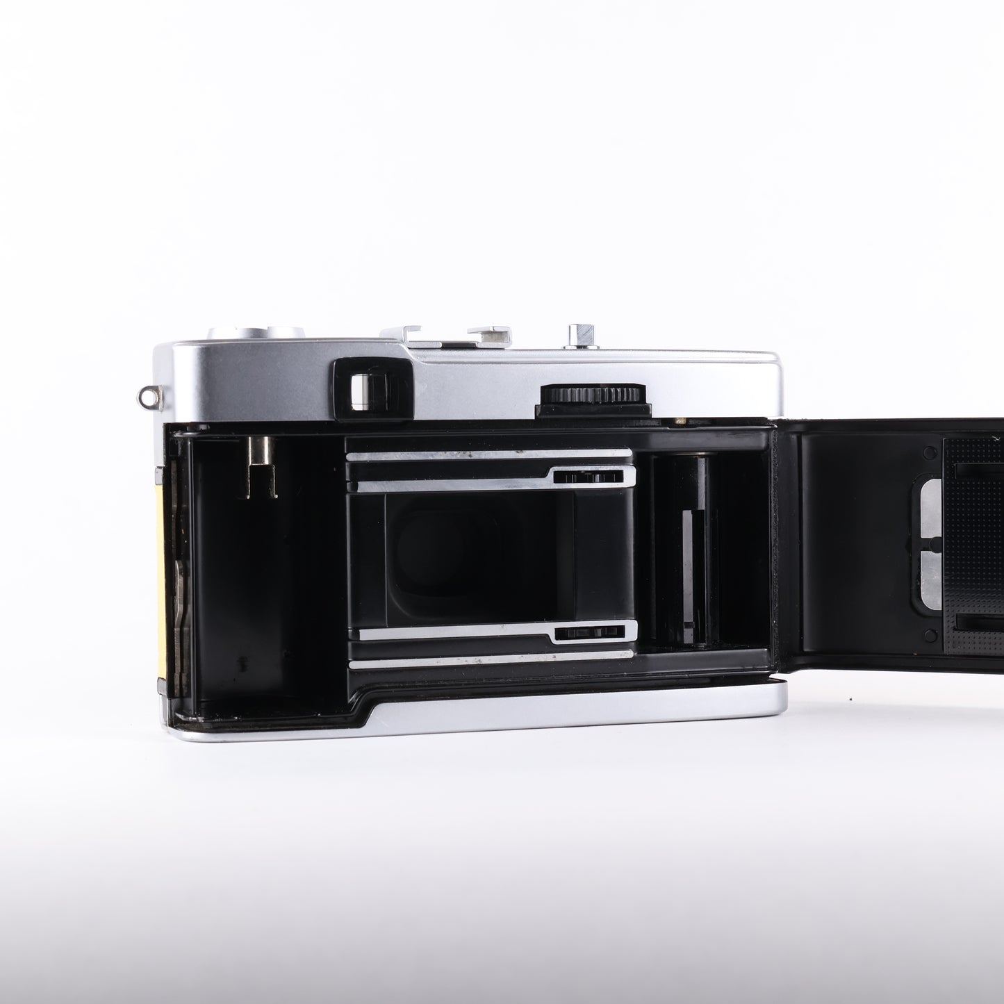 Olympus Trip 35 - Pastel Yellow