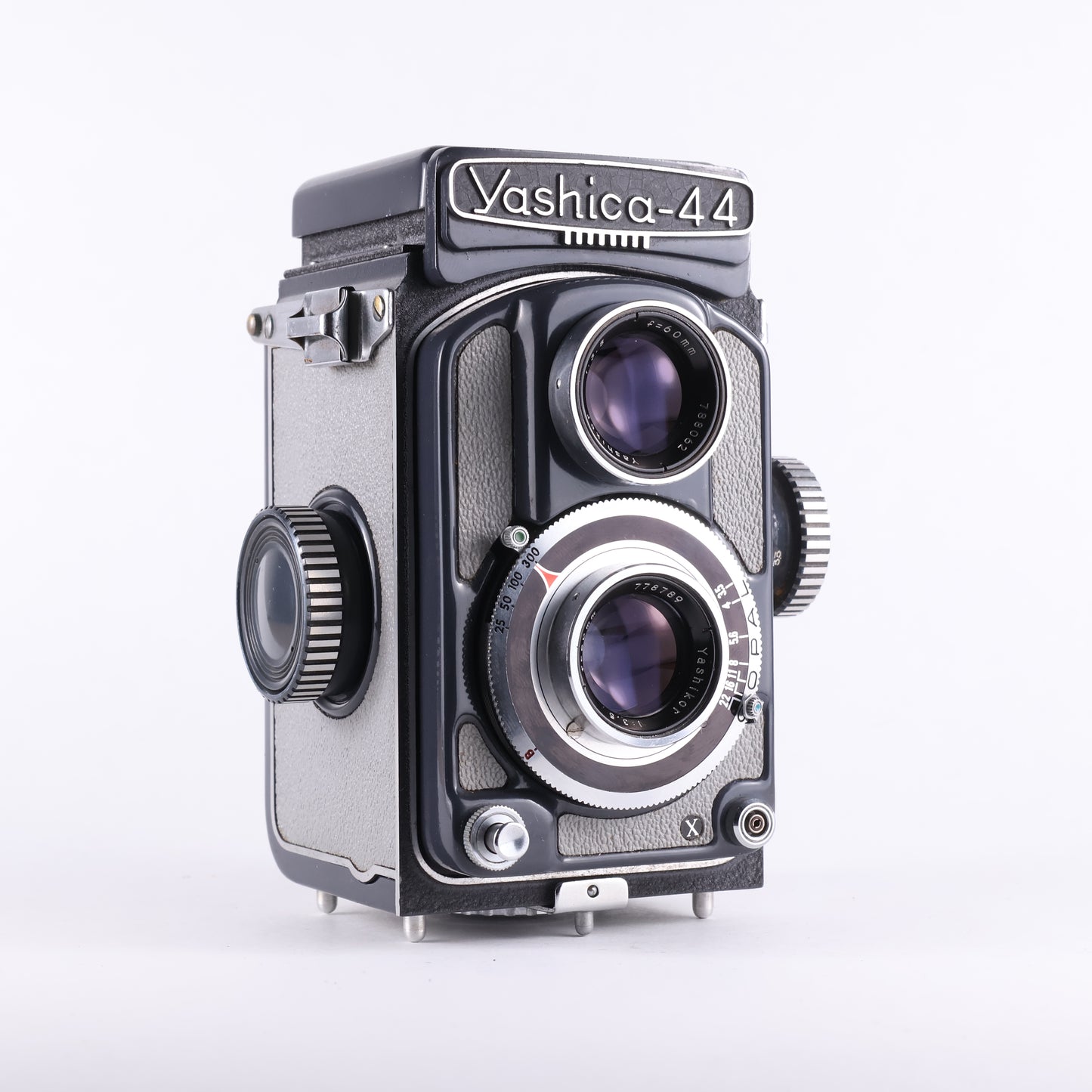 Yashica 44