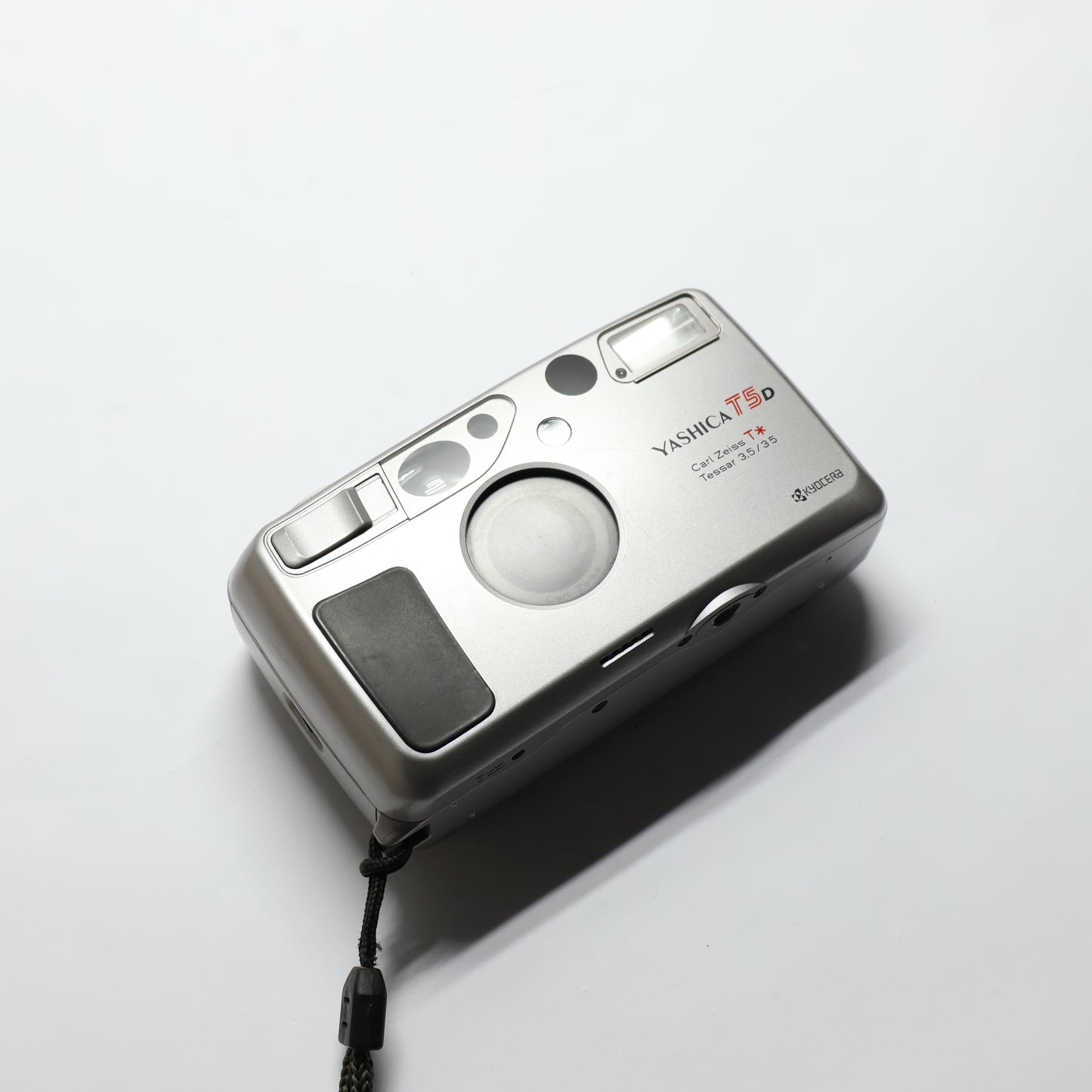 Yashica T5D