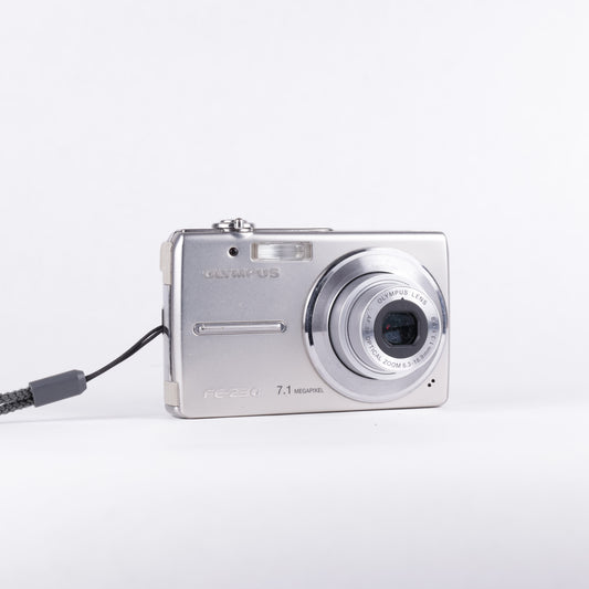 Olympus FE-230 - Silver