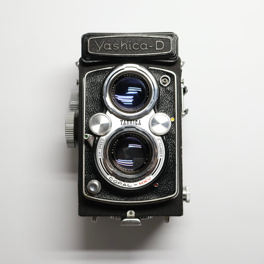 Yashica D