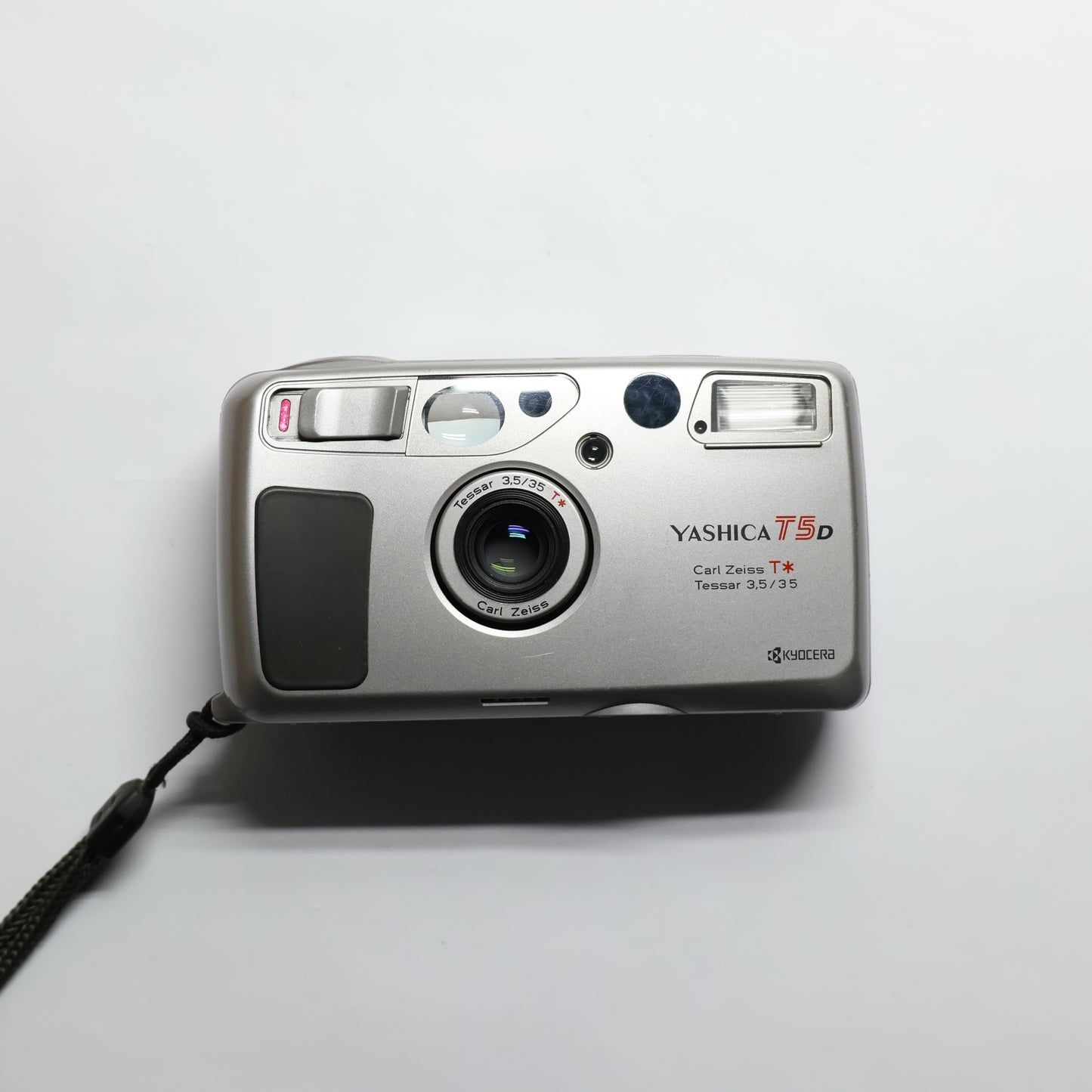 Yashica T5D