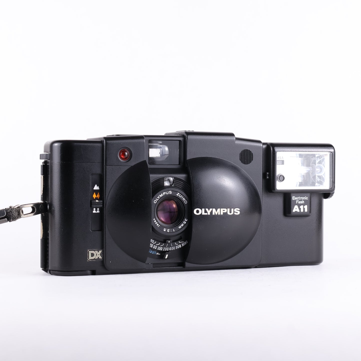 Olympus XA3 & A11 Flash