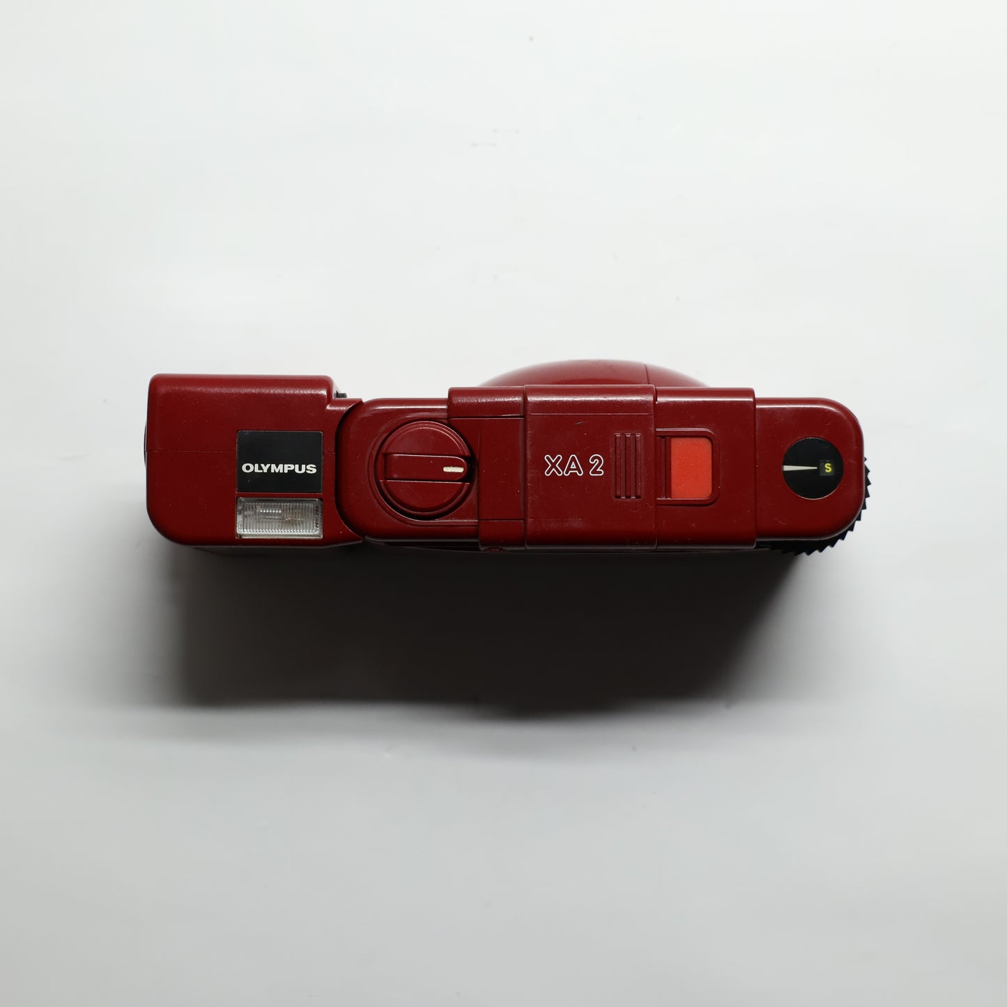 Olympus XA2 - Heart Red (Limited Edition)