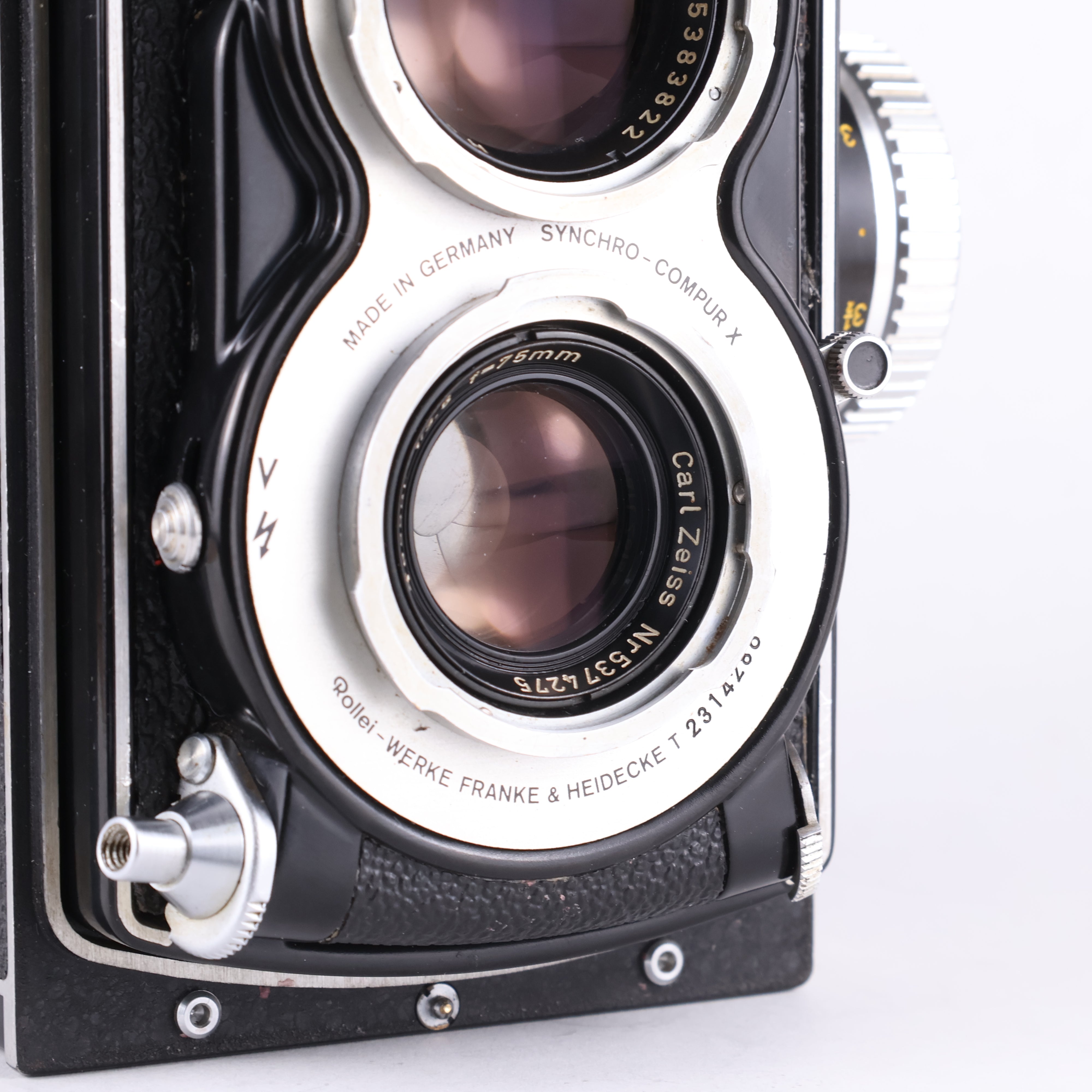 Rolleiflex T - Model 3 (White Face) – JFR Film Rolleiflex T - Model 3 (White Face) – JFR Film