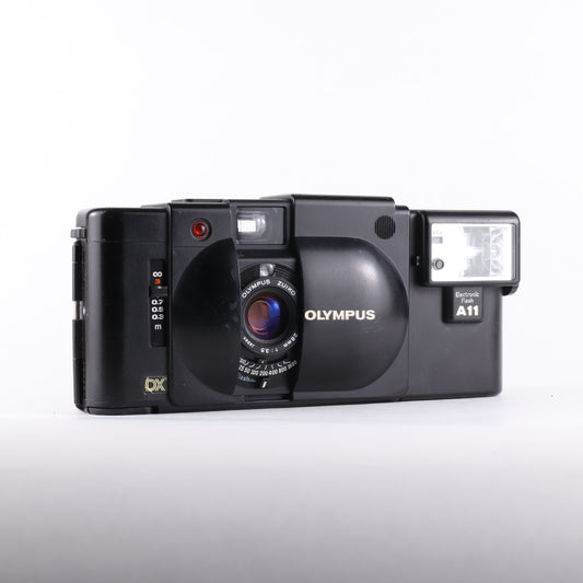 Olympus XA4 Macro & A11 Flash