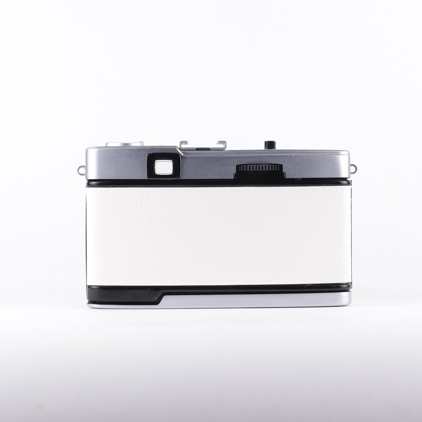 Olympus Trip 35 - White