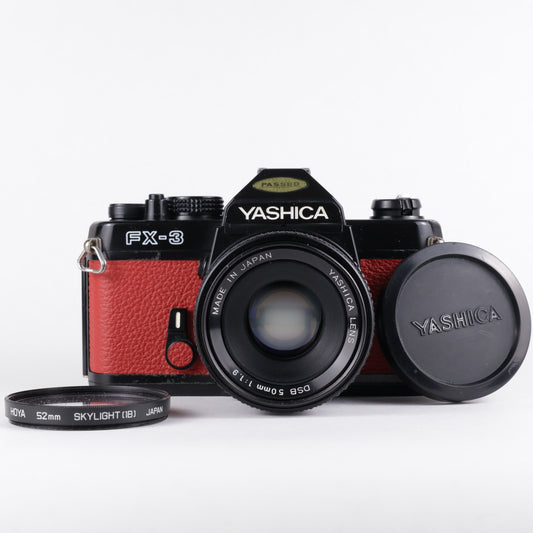 Yashica FX-3 - Red