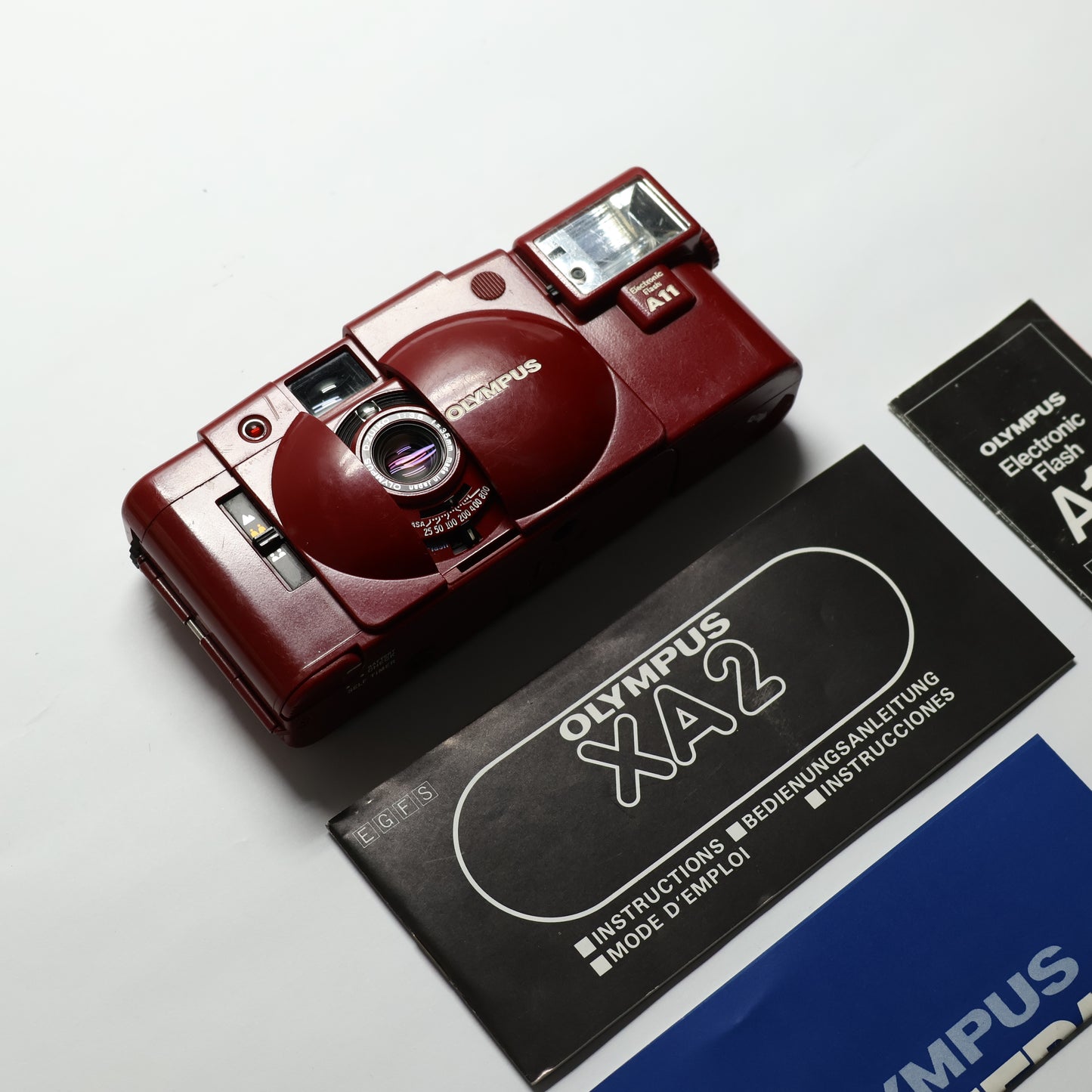 Olympus XA2 - Heart Red (Limited Edition)