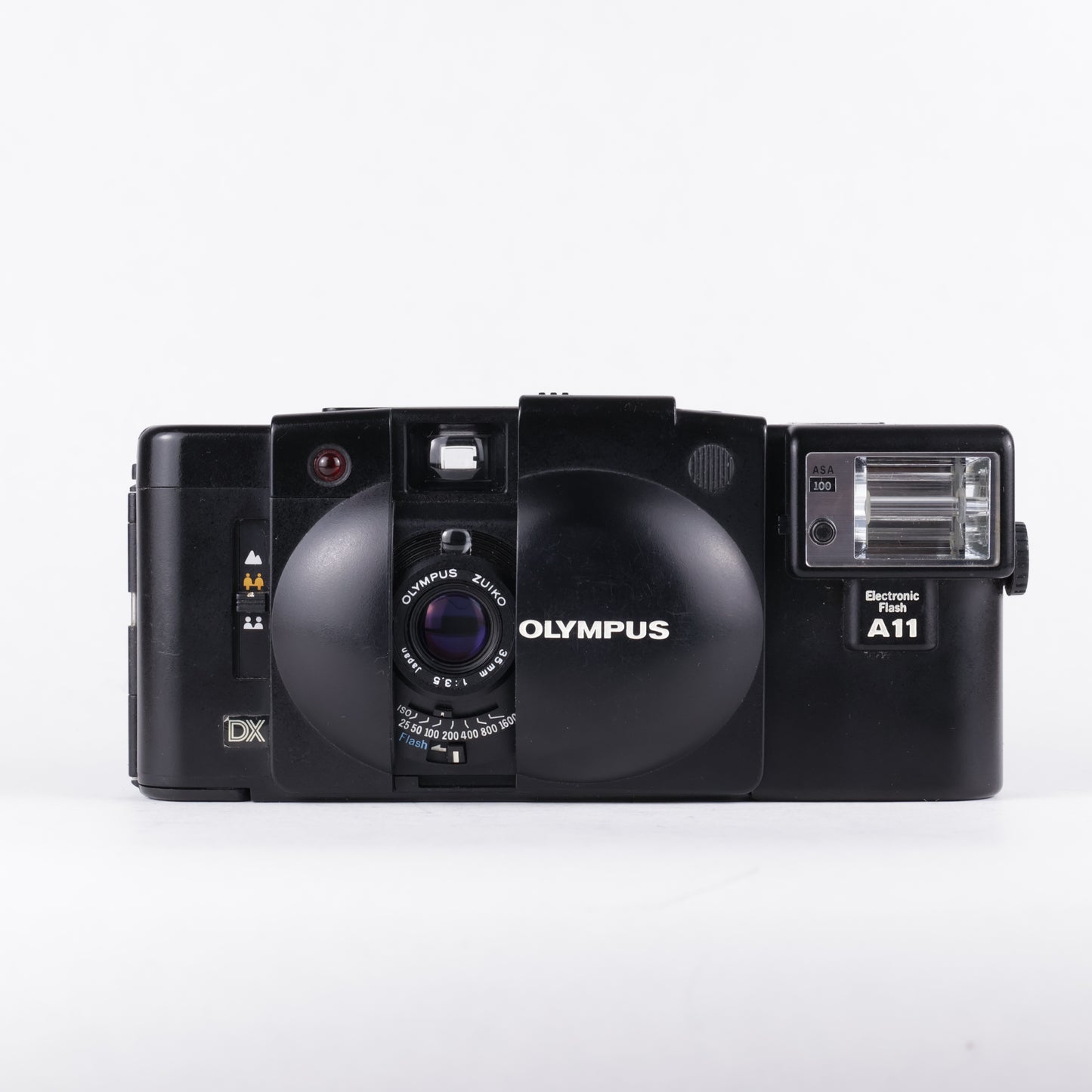 Olympus XA3 & A11 Flash