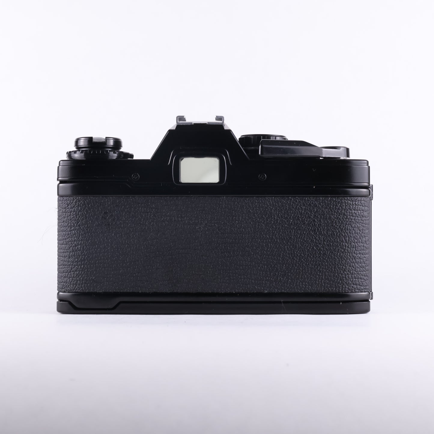 Olympus OM10 - Black Edition with 50mm f/1.4