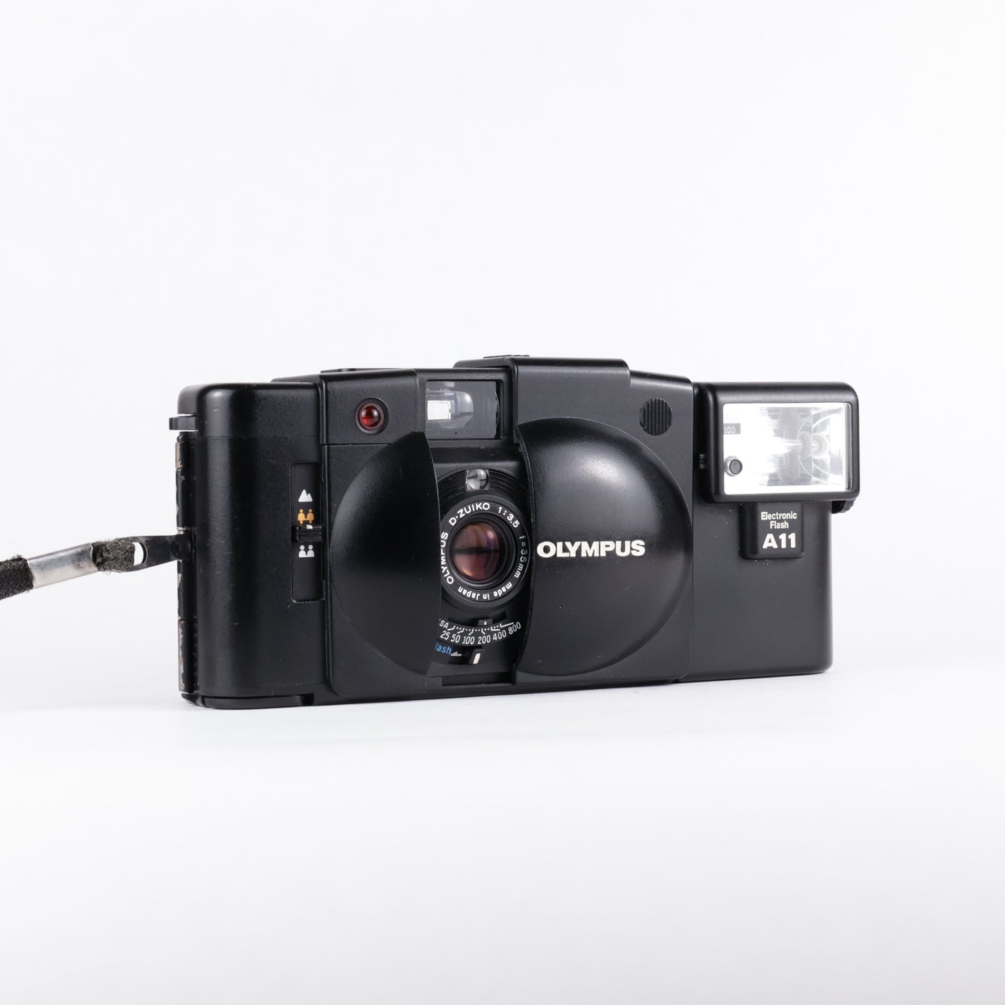 Olympus XA2 & A11 Flash