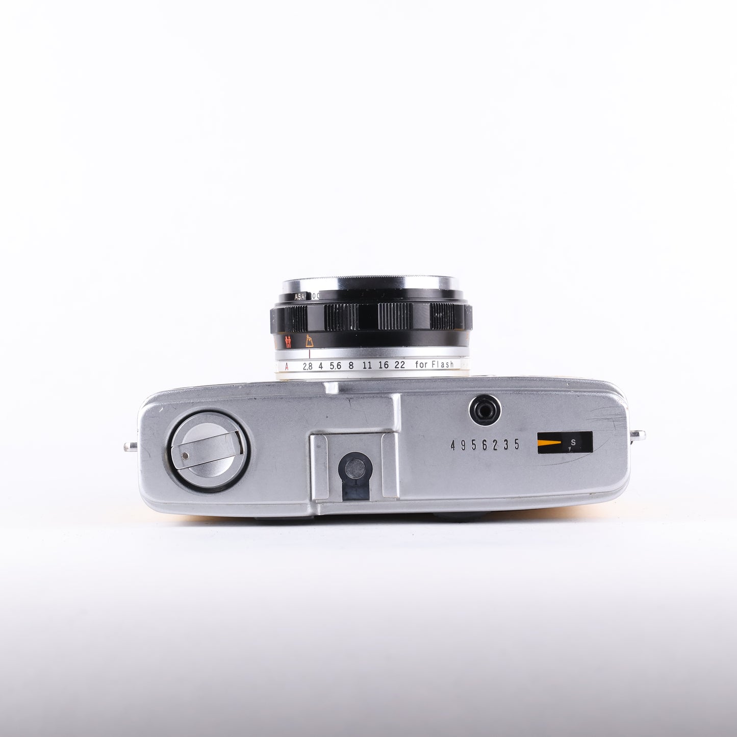 Olympus Trip 35 - Pastel Yellow