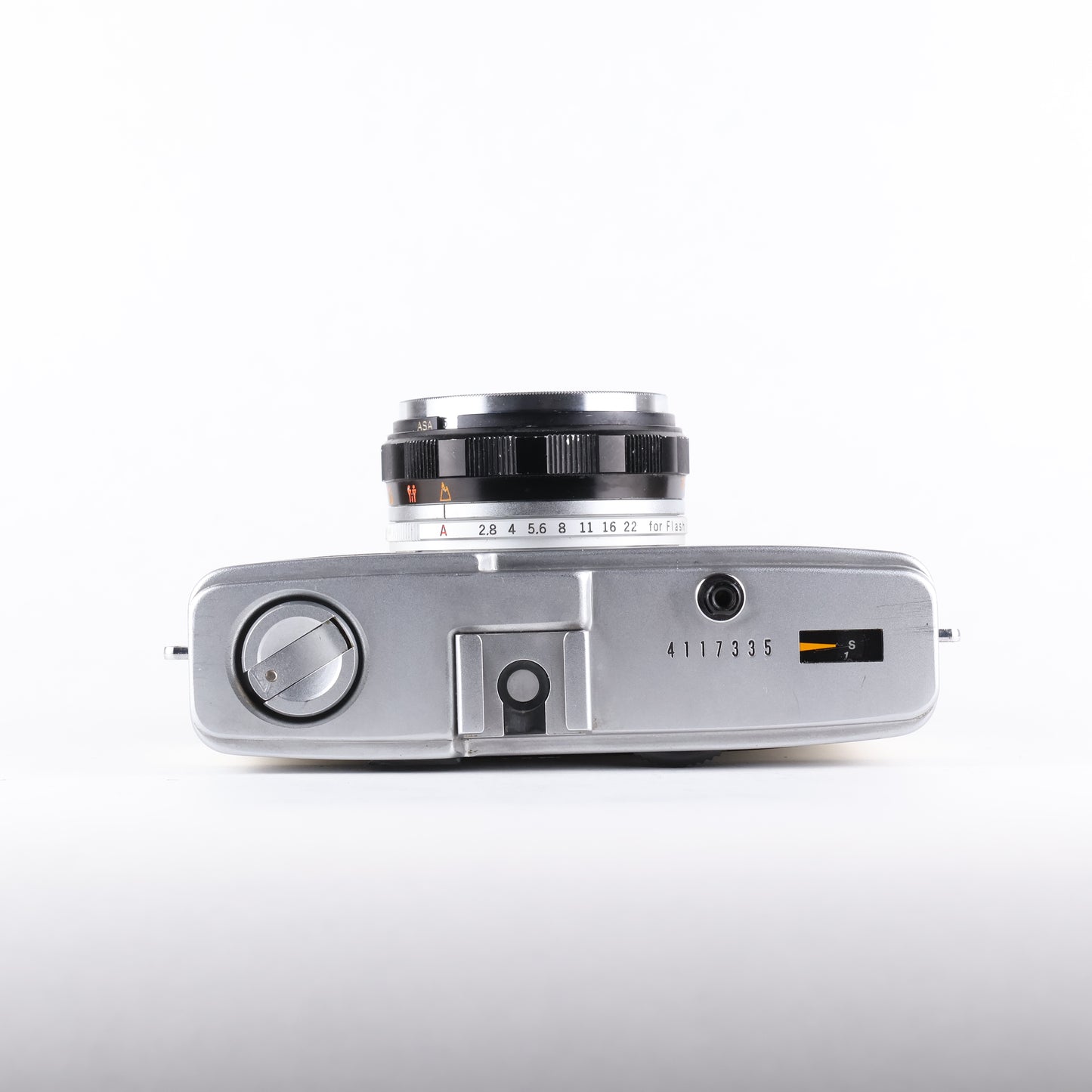 Olympus Trip 35 - White