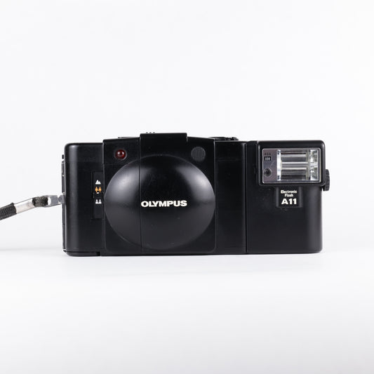 Olympus XA2 & A11 Flash