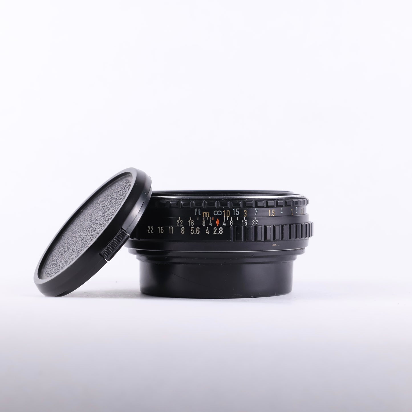 Pentax 40mm f/2.8 Pancake Lens