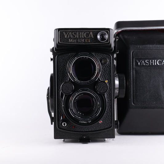 Yashica Mat 124G