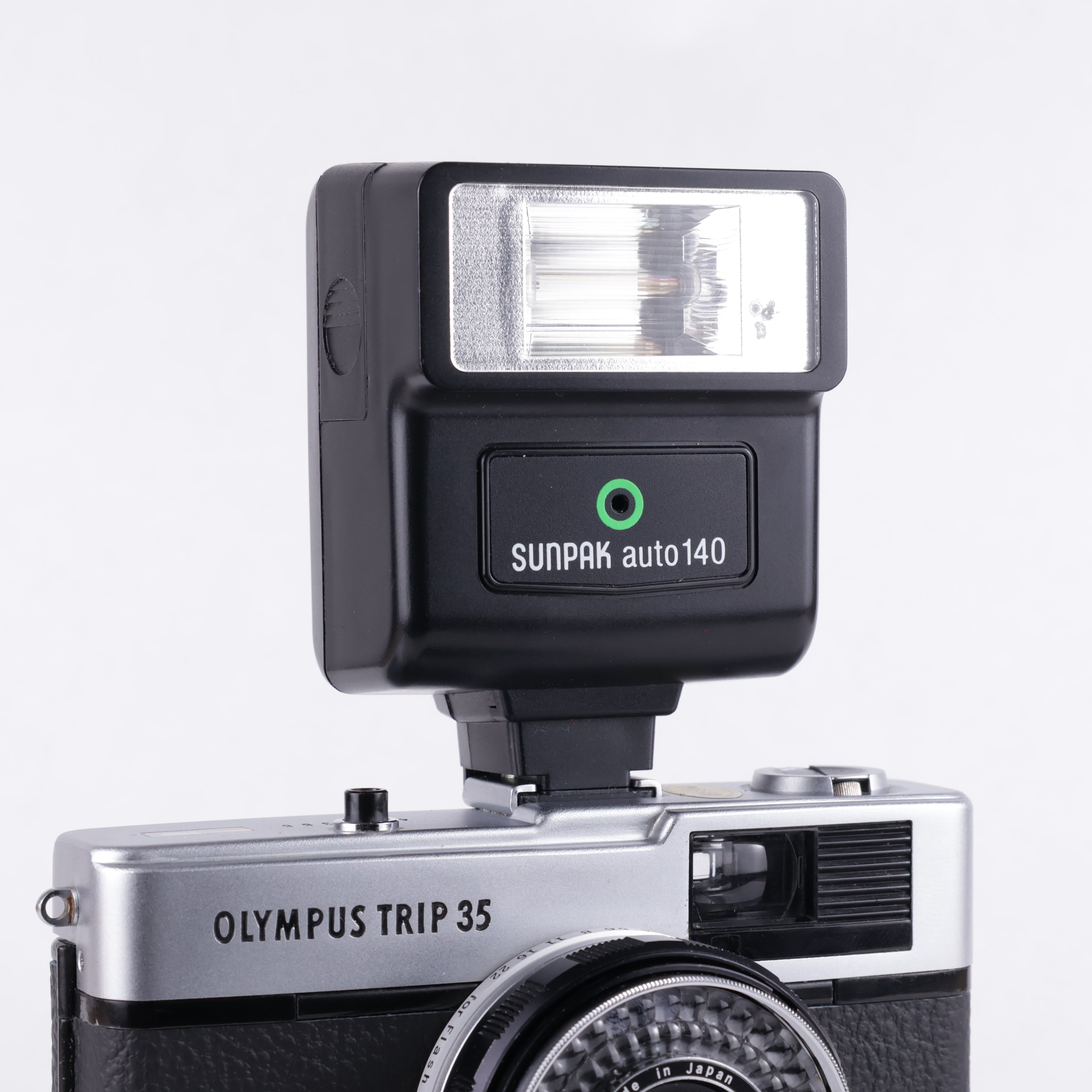 Sunpak Auto 140 Flash – JFR Film