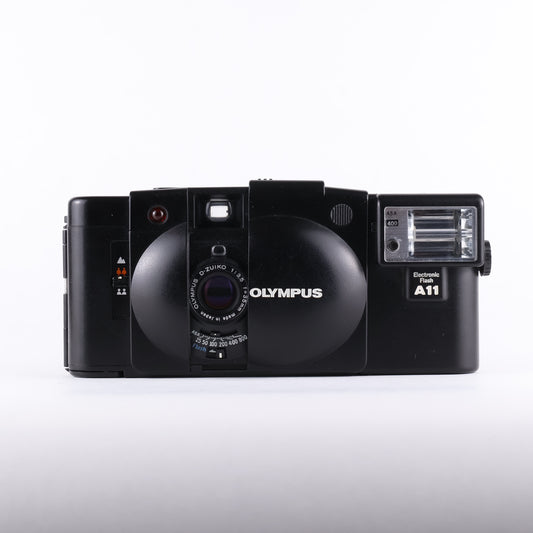 Olympus XA2 & A11 Flash
