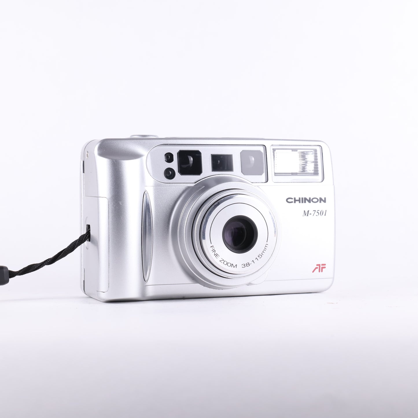 Chinon M-7501