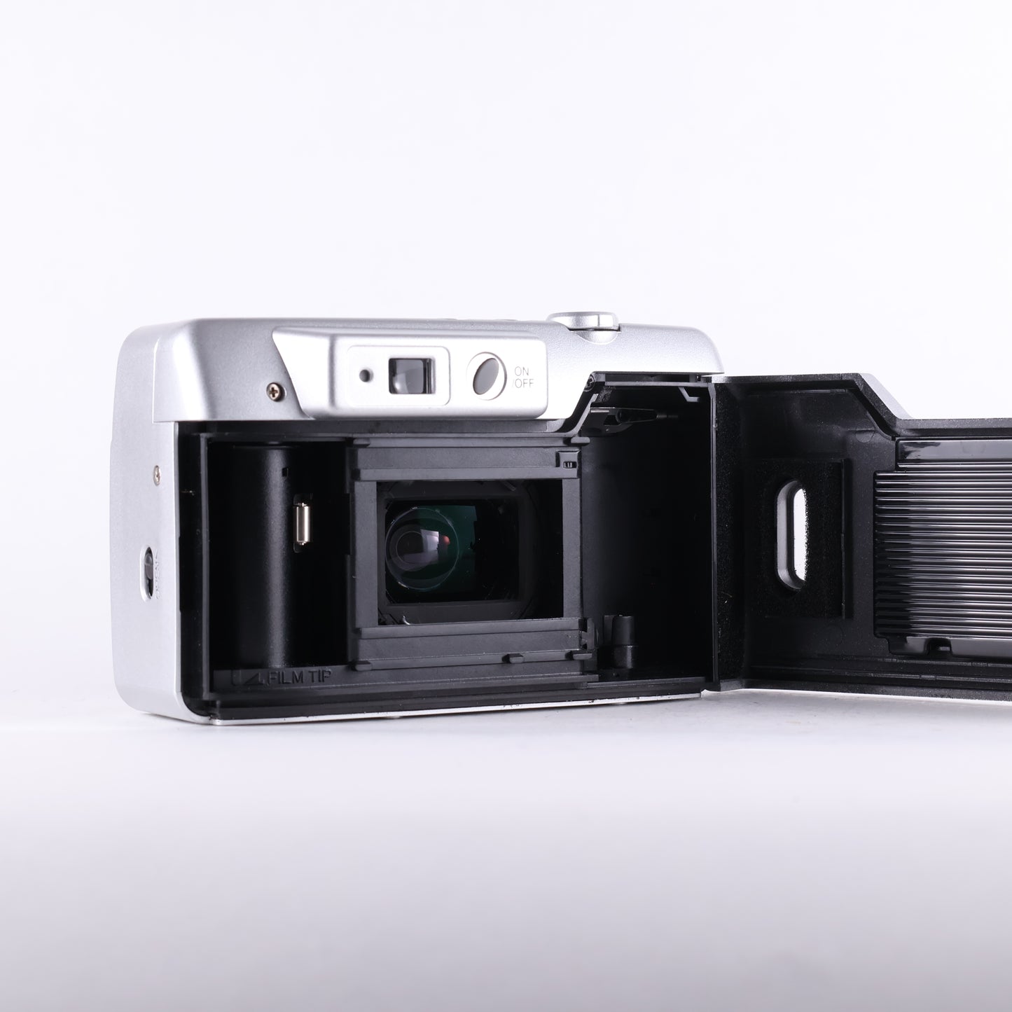Chinon M-7501