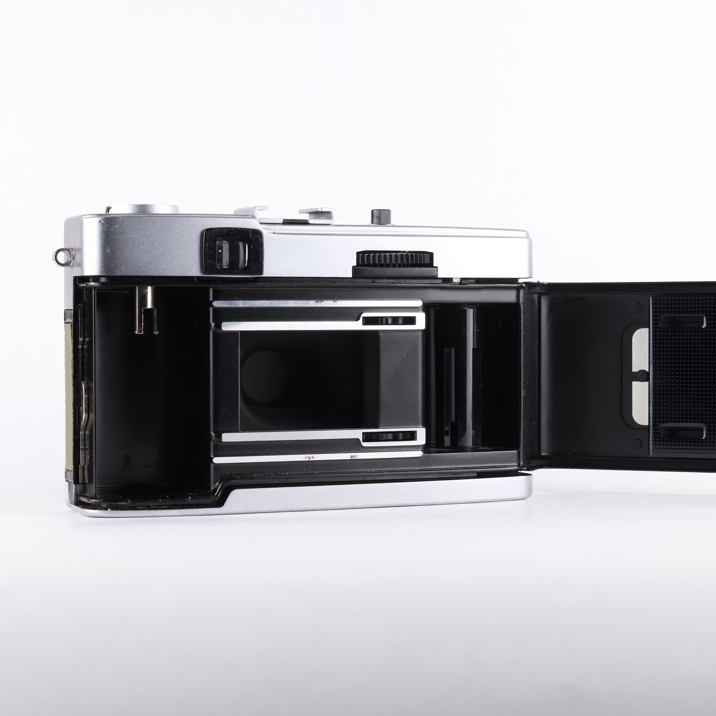 Olympus Trip 35 - Olive Green
