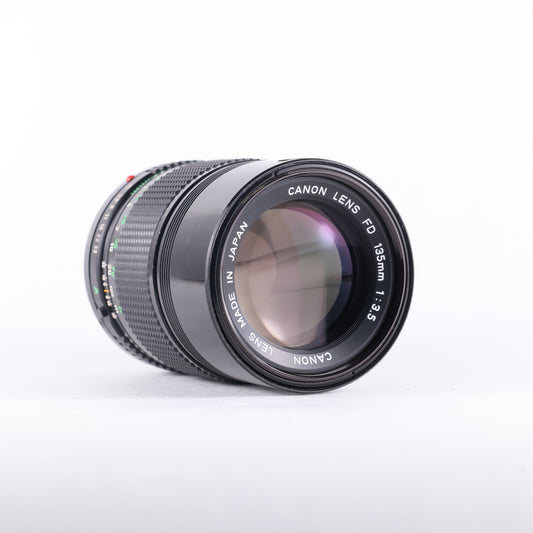 Canon FD 135mm f/3.5 Lens