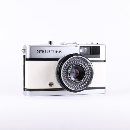 Olympus Trip 35 - White
